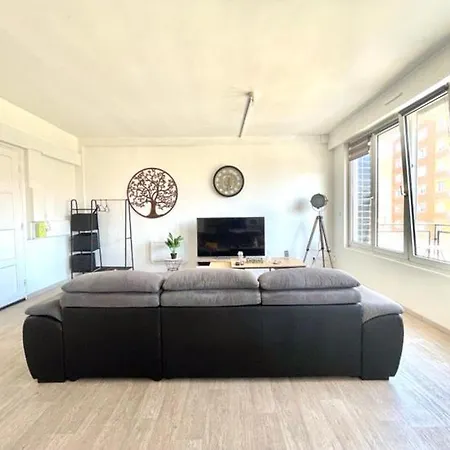 Magnifique Appartement, Hyper Centre De Dunkerque, Proche De La Gare Et Du Port, Ultra Equipe, Avec Balcon. Δουνκέρκη
